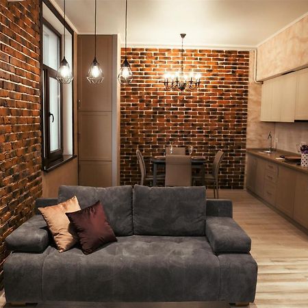 Апартаменты Центр Uman Square Apartment Luaran gambar