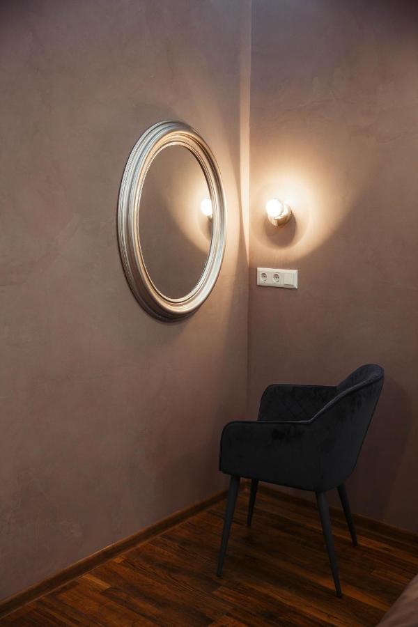 Апартаменты Центр Uman Square Apartment Luaran gambar