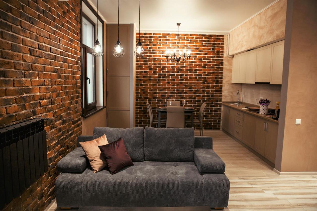 Апартаменты Центр Uman Square Apartment Luaran gambar