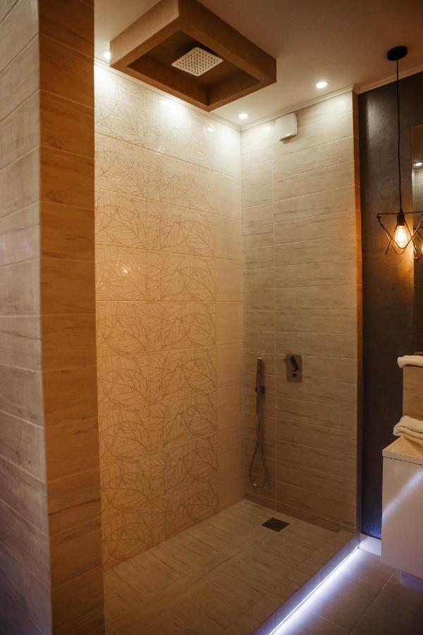 Апартаменты Центр Uman Square Apartment Luaran gambar