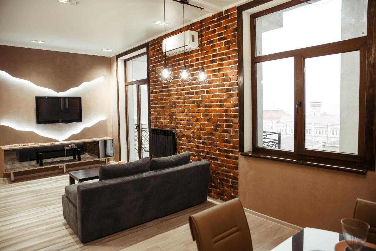Апартаменты Центр Uman Square Apartment Luaran gambar